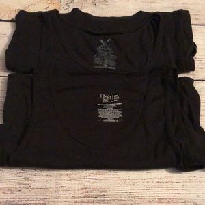 2 pack black tank tops